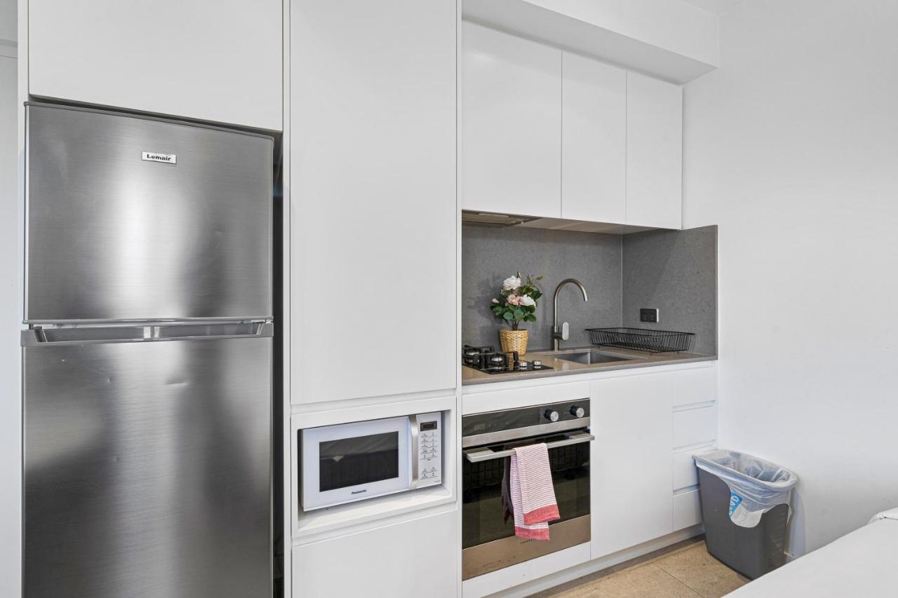 Studio For Long Term Tenants In Strathfield Cbd Sydney Exteriör bild