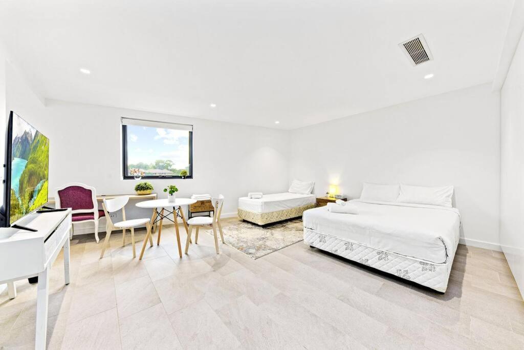 Studio For Long Term Tenants In Strathfield Cbd Sydney Exteriör bild