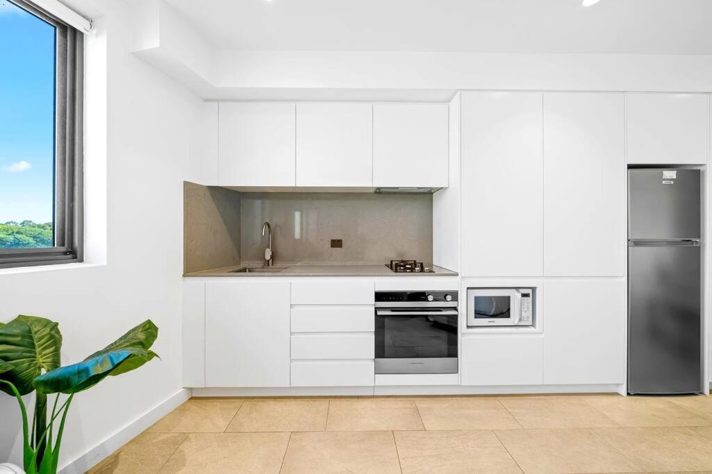 Studio For Long Term Tenants In Strathfield Cbd Sydney Exteriör bild