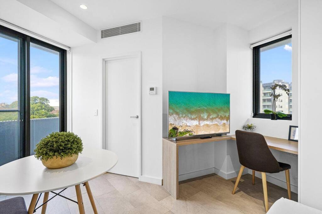 Studio For Long Term Tenants In Strathfield Cbd Sydney Exteriör bild